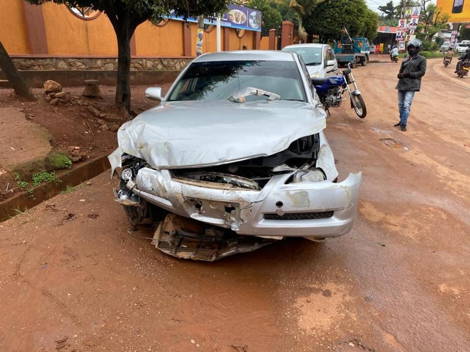 PHOTOS: Ykee Benda, Family Survive Nasty Accident