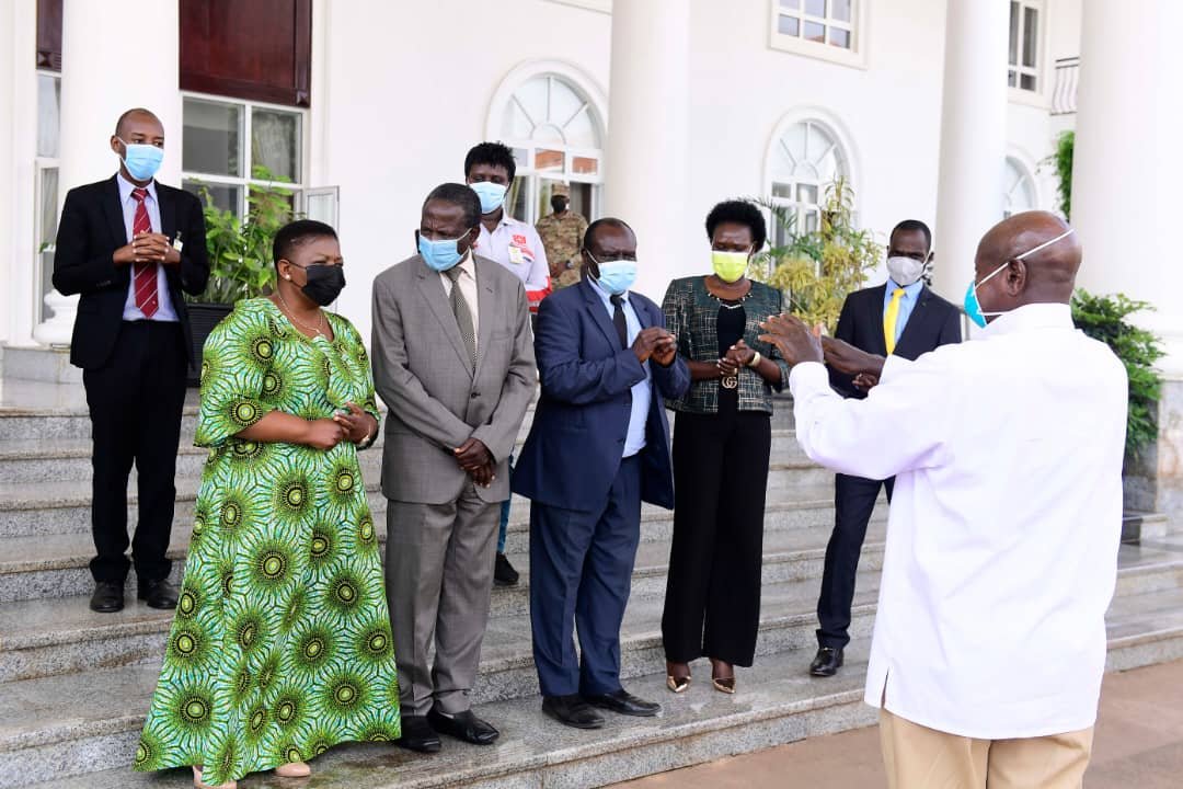 Museveni Rejects Loans For Importation of Buses