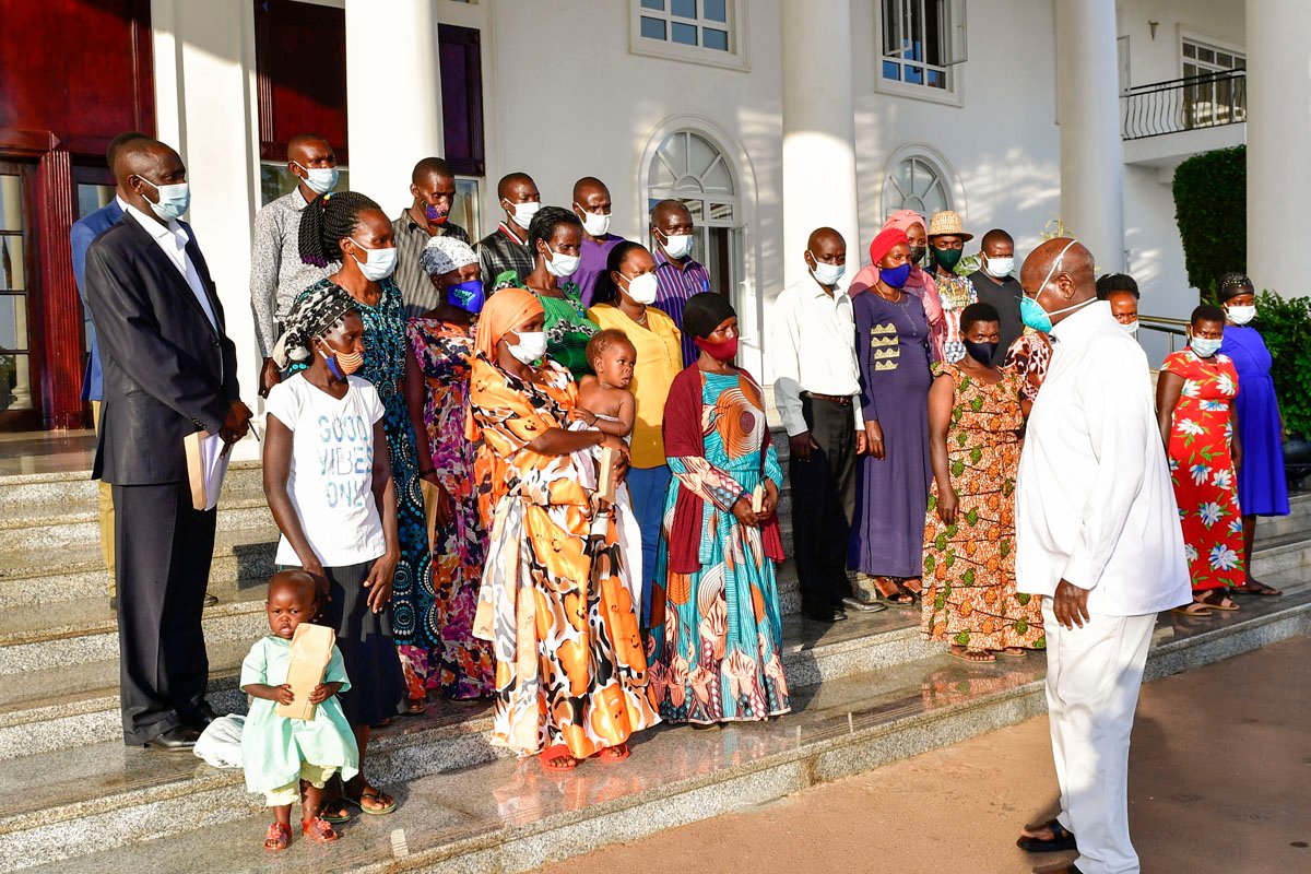 Museveni Gives Shs10m To Victims Of Bijambiya Pig Gangs