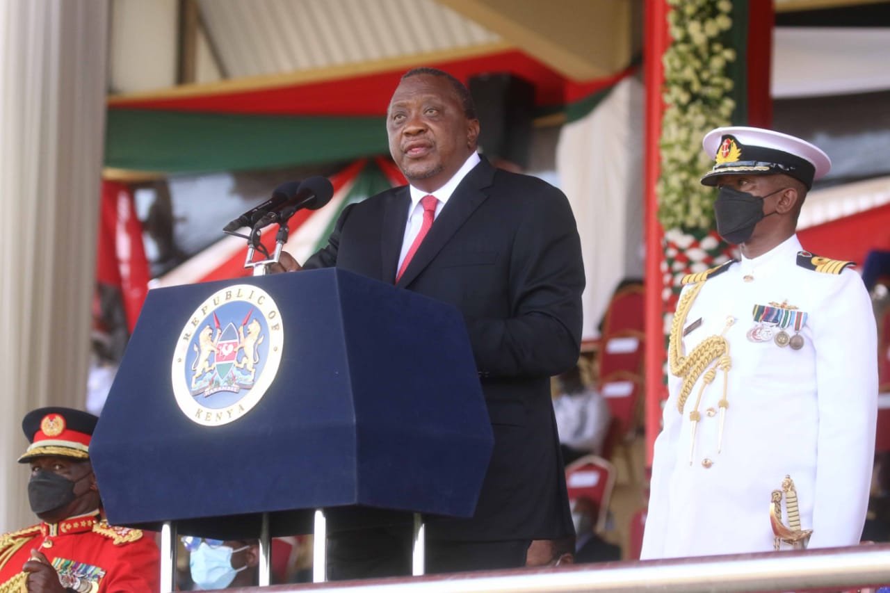 Kenya’s President Kenyatta Lifts Curfew