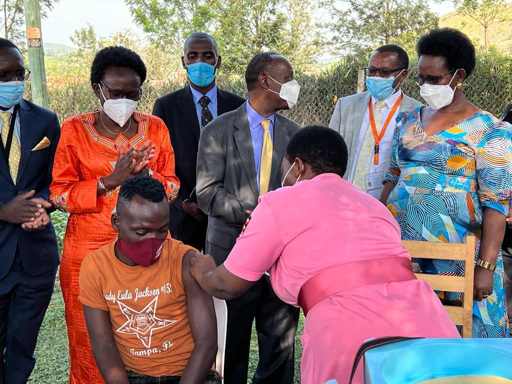 MOH Bosses Launch Mass Vaccination Campaign For Ankole Region