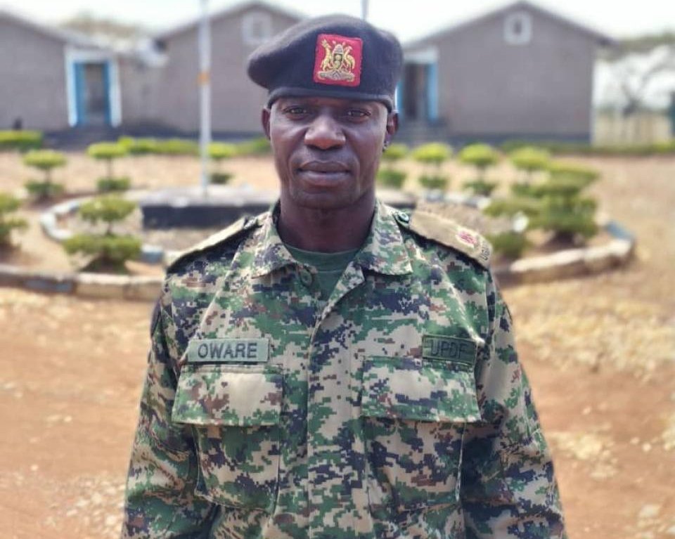 Thugs Steal Two Guns From Army Barracks