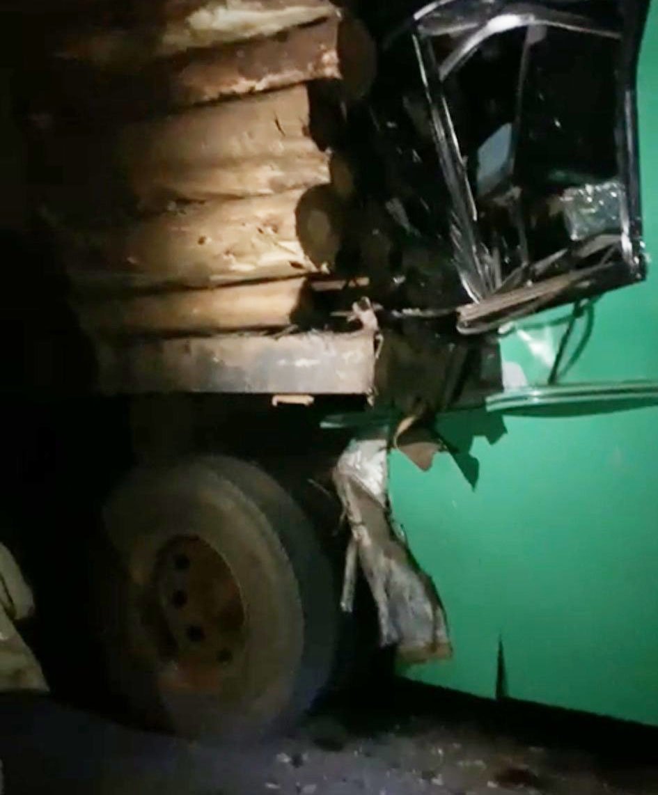 One Dead, Several Injured As Link Bus Is Involved In An Accident