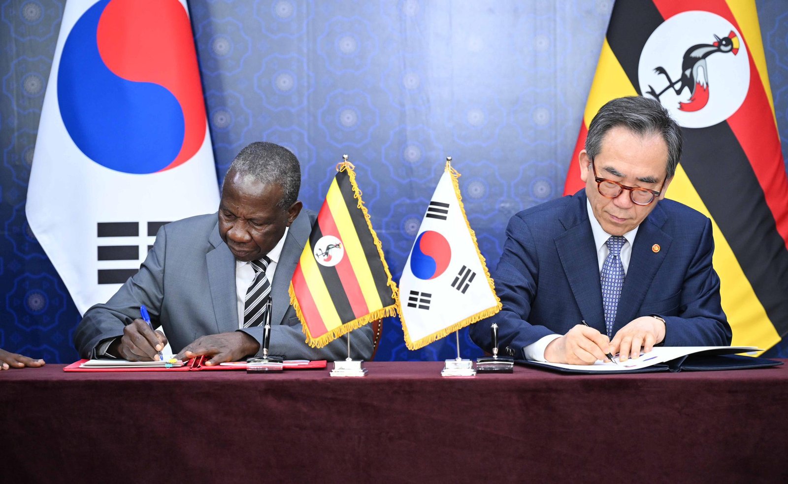 Uganda, Korea Sign Framework Agreement For Loans Worth $500Millom