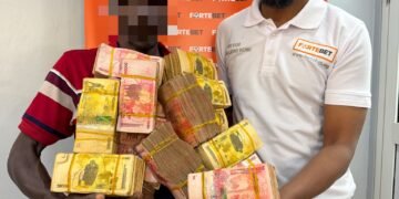 JINJA MECHANIC STAKES 4,500/=, FLIES AVIATOR PLANE TO 327M