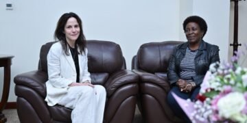 Mary-Louise Parker in Entebbe: Hollywood Lands at #DISCON101 as Rotary Pulls Off One of Uganda’s Biggest Conferences This Year