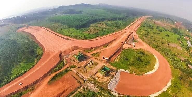 The Great Expressway Heist!!! Museveni Suspends Works PS, Orders Probe Into Shs1.3 Trillion Project