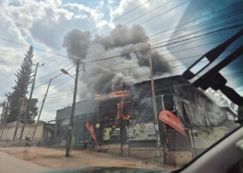 VIDEO: Nightlife In Flames As La Gatos Lounge Is  Burnt To Ashes